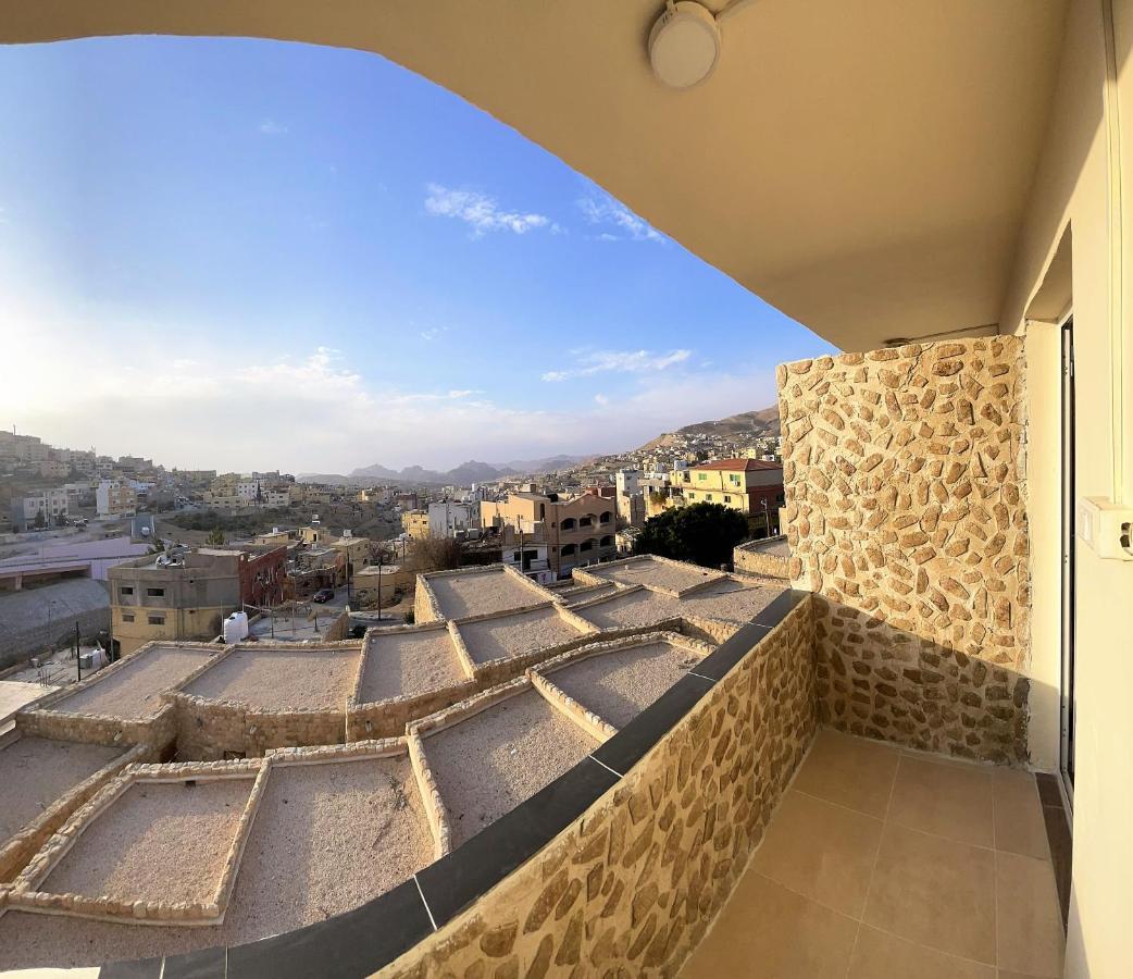Orient Gate Wadi Musa Exterior foto